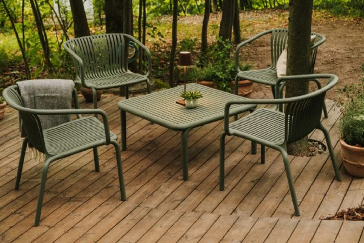 stalas verslui, horeca stalas, kavos stalas, kavos staliukas, mažas staliukas, staliukas, pristatomas staliukas, staliukas